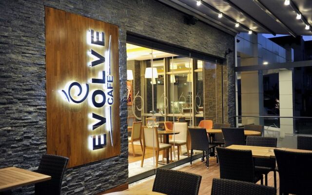 Evolve Park Hotel