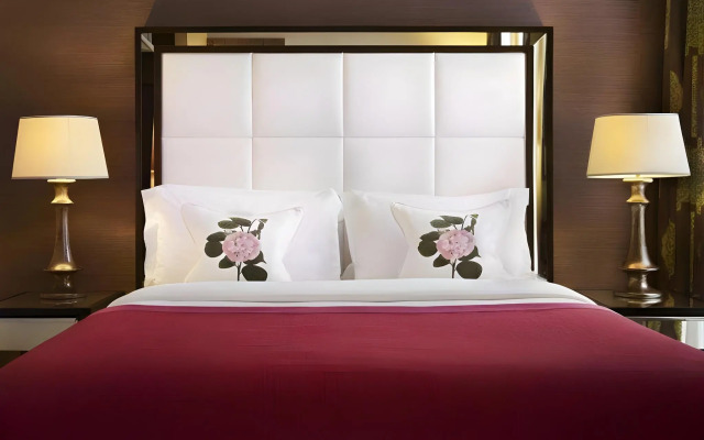The Mandeville Hotel
