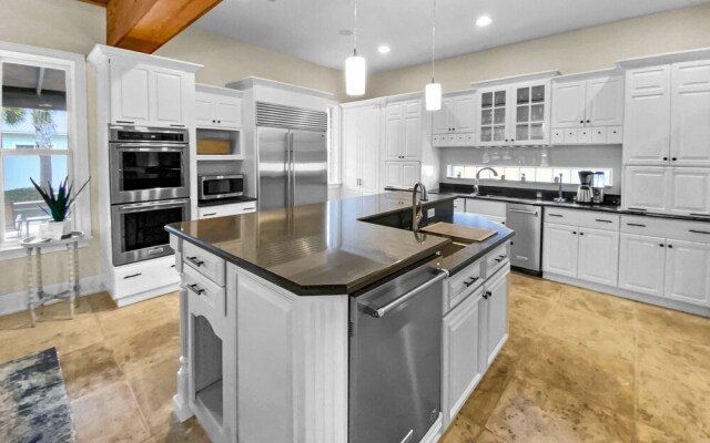 Lee's Retreat by Destin Getaways