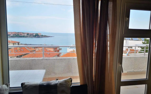 Guest House Petrovi