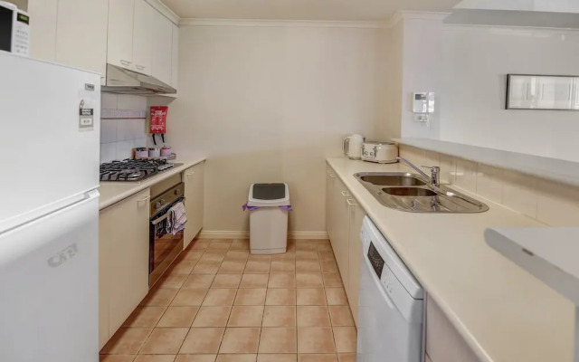 Southbank Tower Apartments