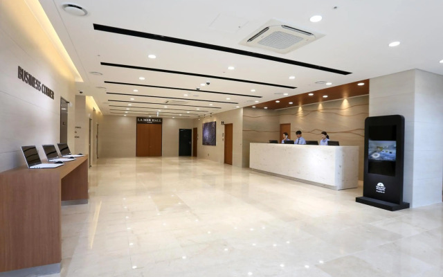Seogwipo JS Hotel