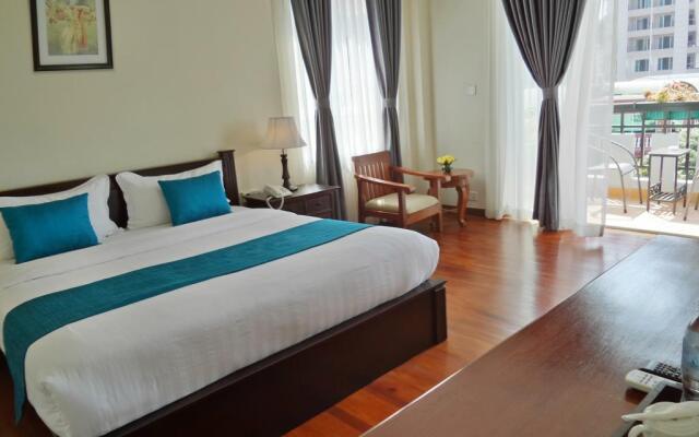Best May Hotel