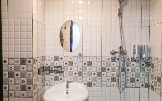 Luxurious Studio At De Prima Apartment
