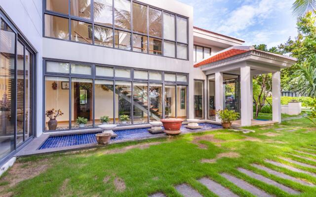 Ocean Luxury Villas Danang