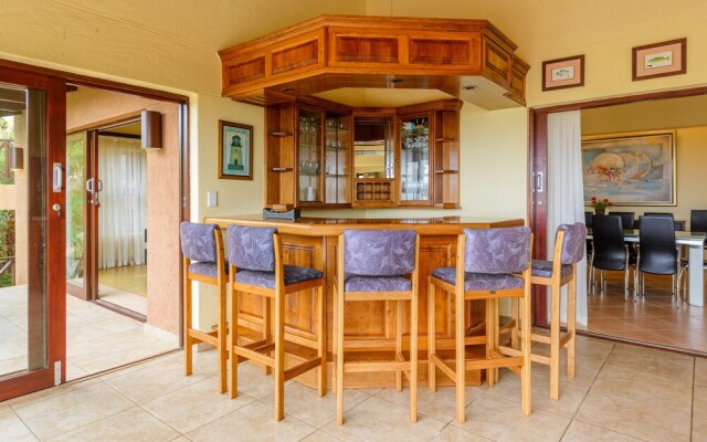 San Lameer Villa Rentals Three Bedroom Luxury 13908