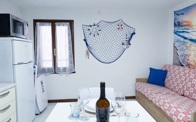 Alicetta Apartment by Ca-sa Check