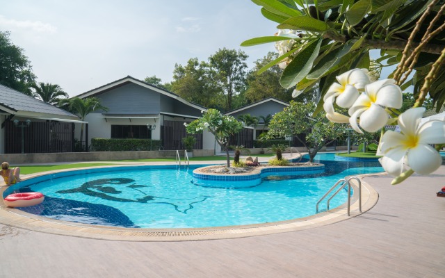 Grand Jomtien Palace Hotel