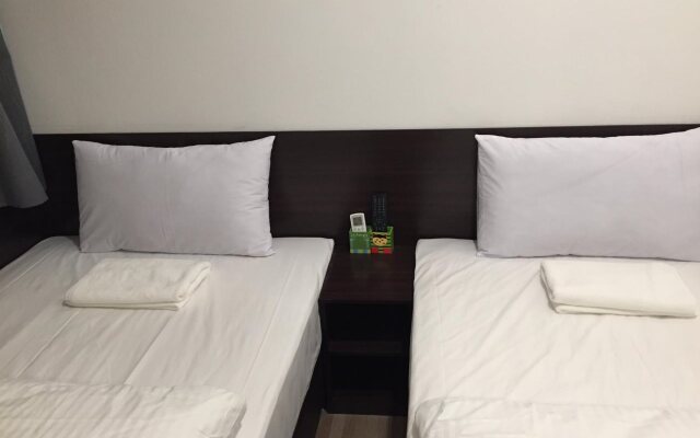 Seven Hotel