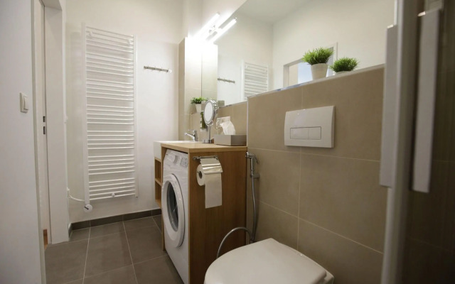 Vienna Gold Apartments