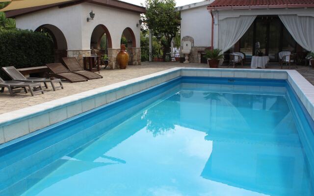 Villa Lina Bed&Breakfast