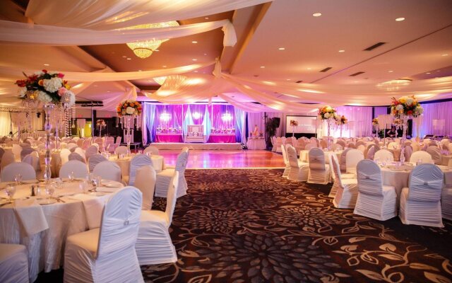 Delta Hotels by Marriott Edmonton South Conference Centre