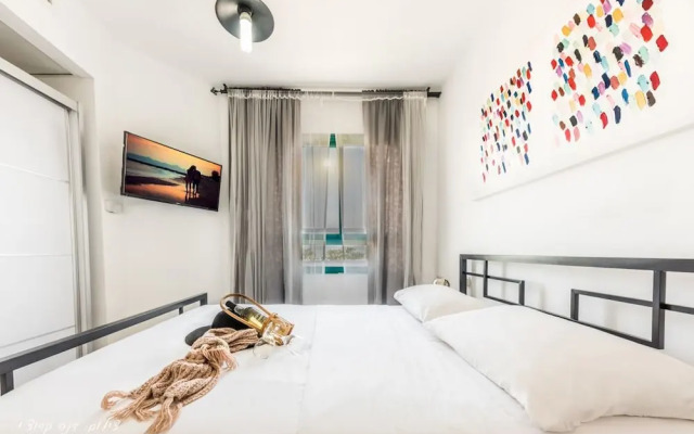 Luxury Apartment by Lake Kinneret