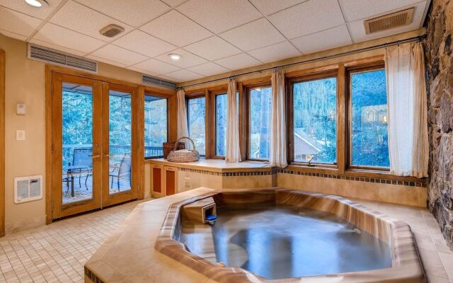 Chateaux DuMont 2724