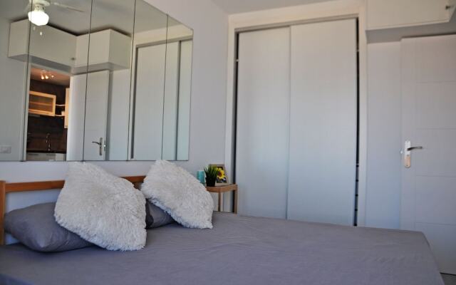 Apartamentos en Playa de Amadores - My Home, Your Home