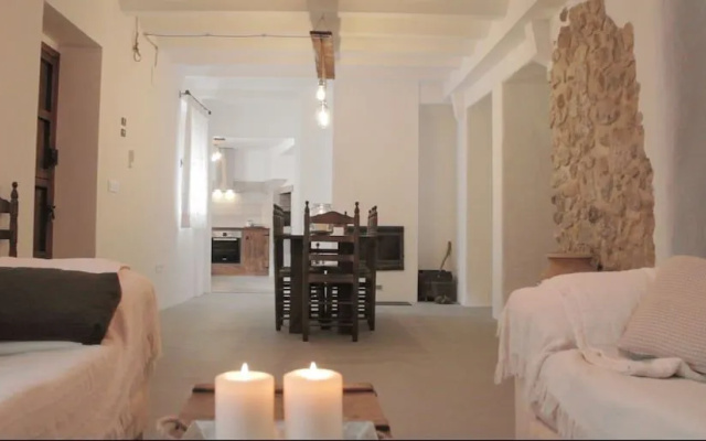 Casa Cueva Las Tinajas de Naya