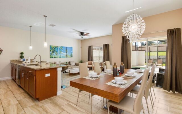 Empire of Champions by VillaDirect