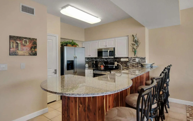 2116 Shores of Panama