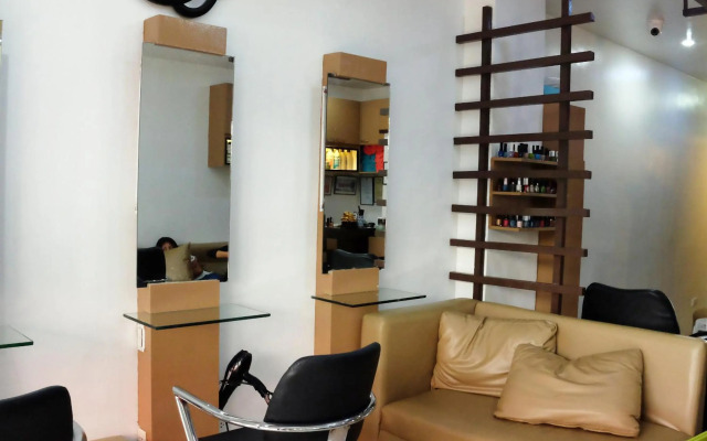 Sebastien Hotel