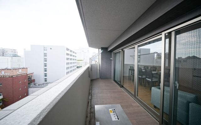 Grandouce Higashi-Shinsaibashi