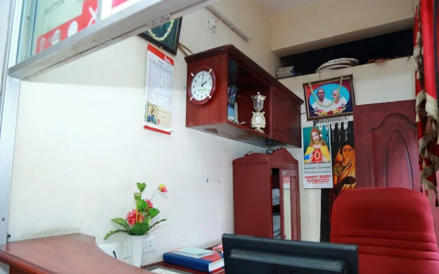 Mackal Residency By OYO Rooms