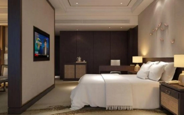 Car City Hotel