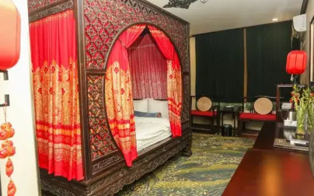 Yuyang Cultural Theme Hotel