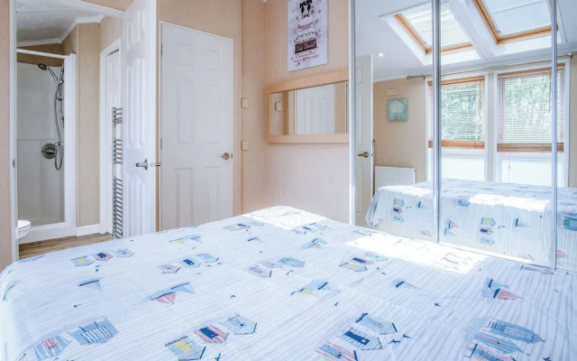 Manor 5 Lodge - 2 Bedroom Lodge - Pendine