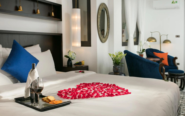 Carillon Boutique Hotel – Guest Rooms – Hanoi