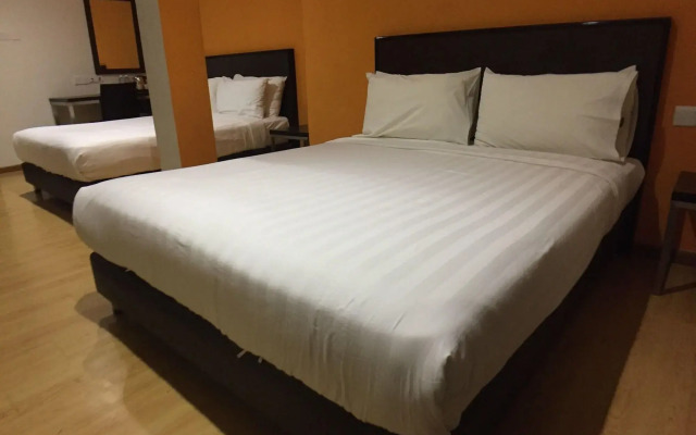 Padungan Hotel