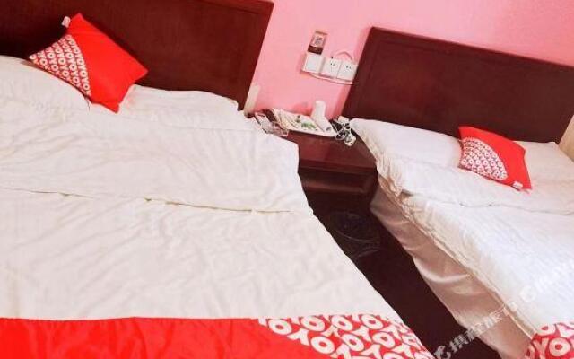 1314 theme hotel (Qingdao Licun Pedestrian Street)