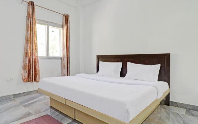 OYO Flagship 702723 The Grand Cosmos