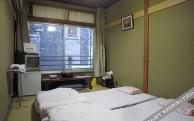 Hostel Komatsu Ueno Station