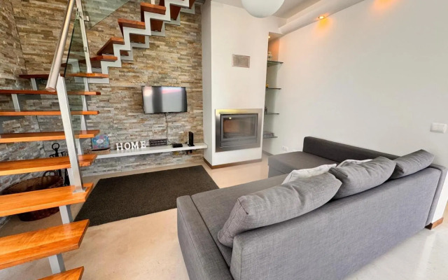 Alfarim House - close to Meco beach and Sesimbra