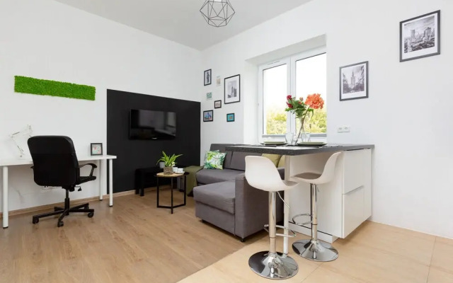 Elegant & Homely Apartment by Renters