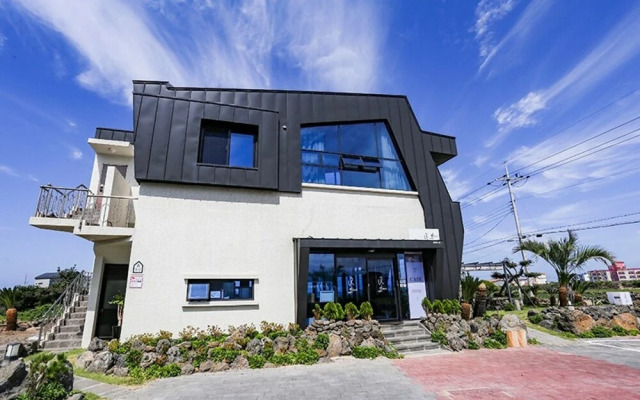 Jeju Cosat Pension
