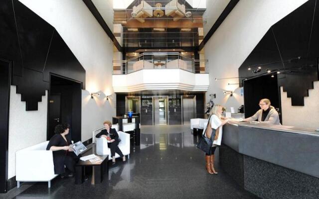 City Inn Luxe Hotel