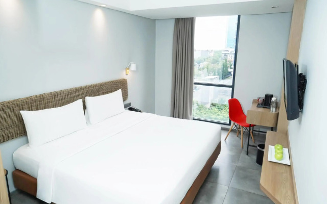 ZEN Rooms Puri Indah Syariah