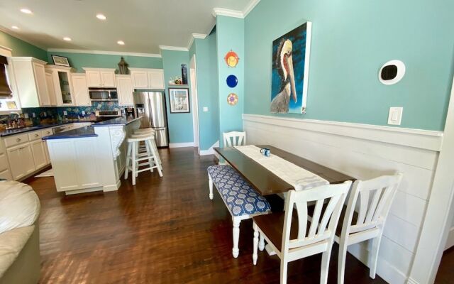 Beachfront Therapy 4 Bedroom Home