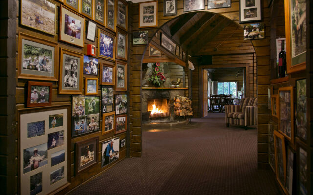 Tongariro Lodge