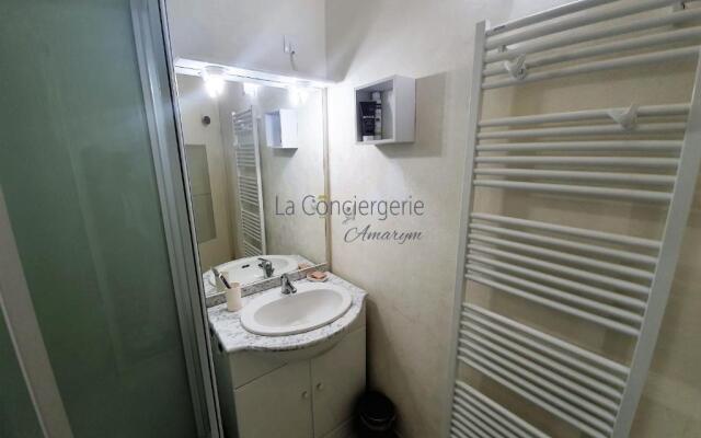 Les Obiones bel appartement avec stationnement