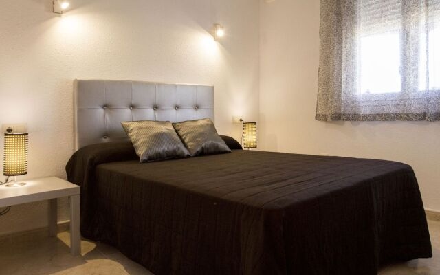 Robert's Apartment 2