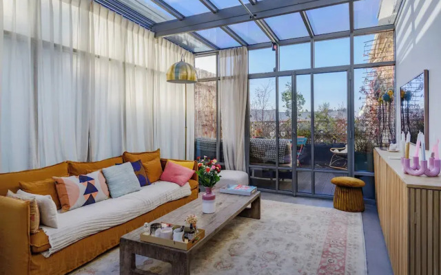Paris Center Latin residence