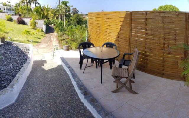House With one Bedroom in Saint Joseph, With Wonderful sea View, Furni