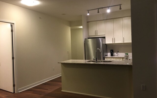 Royal Suites Mississauga