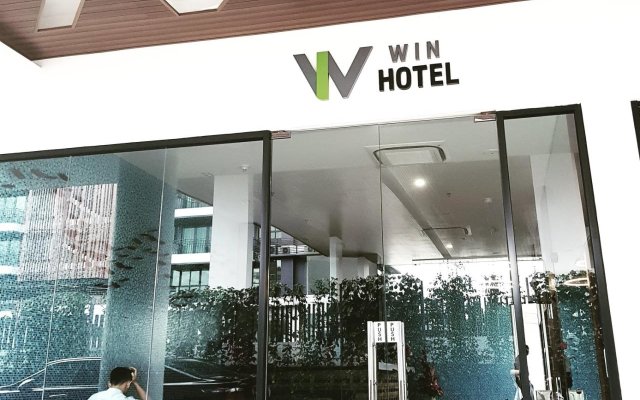 Win Hotel