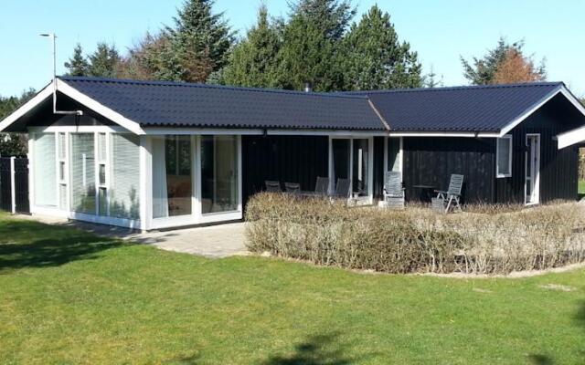Søren Petersvej Holiday Home