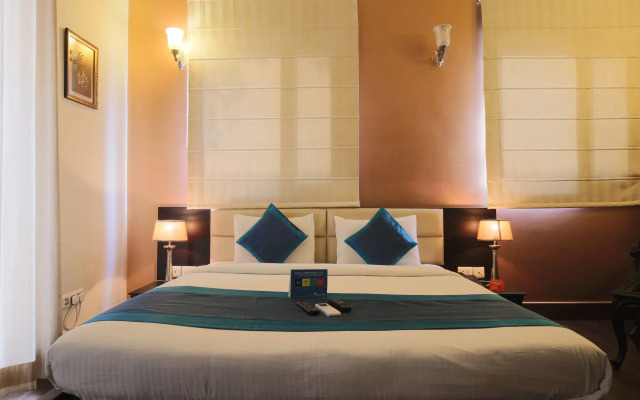 Stallen Suites Nehru Place by FabHotels