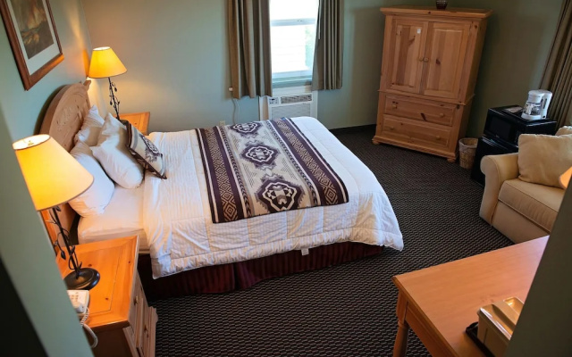 Rugged Country Lodge