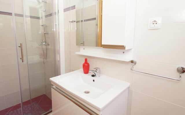 Lovely Holiday Home with Private Swimming Pool in Dalmatia